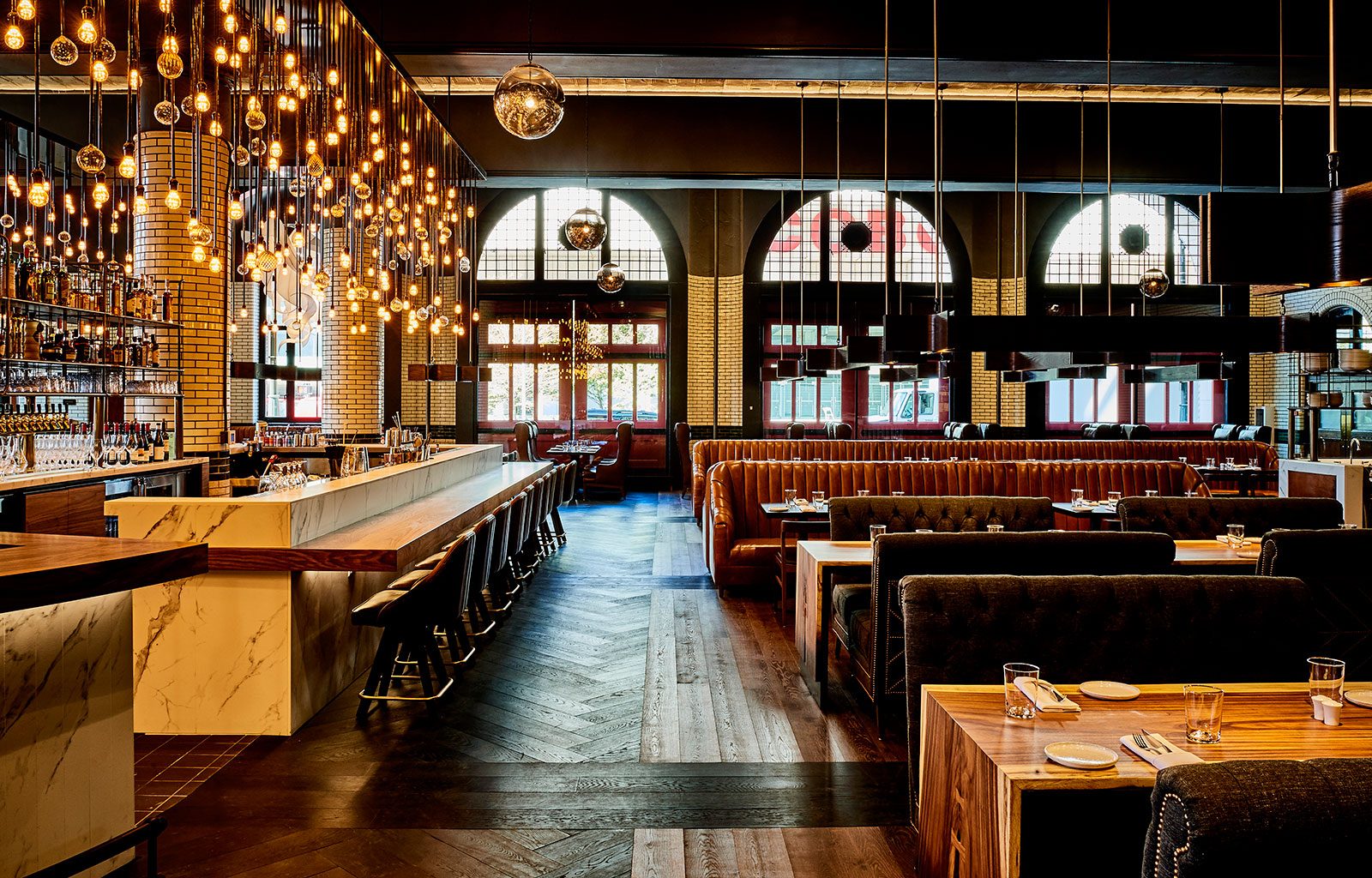 The Apparatus Room Downtown Detroit Restaurants