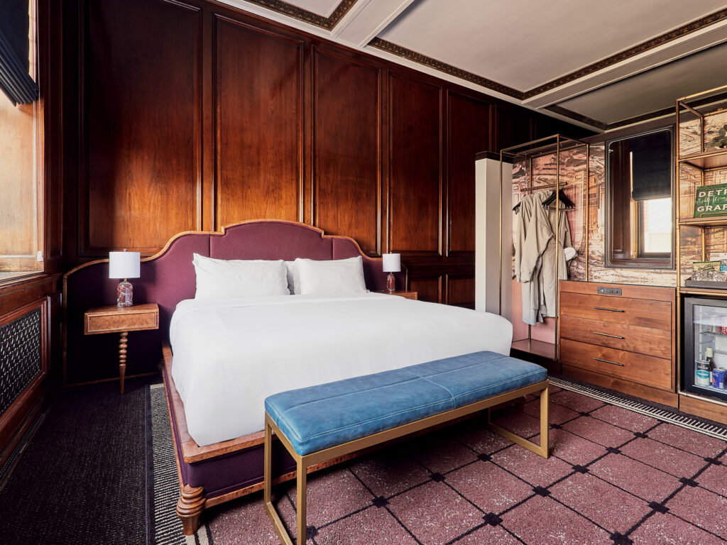Secretary Suite